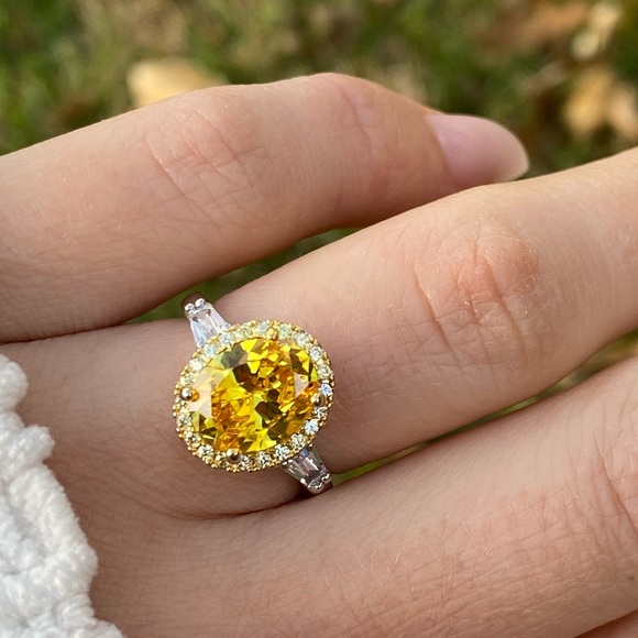 NEW Gorgeous 925 Sterling Silver Ring - Picture 6 of 7